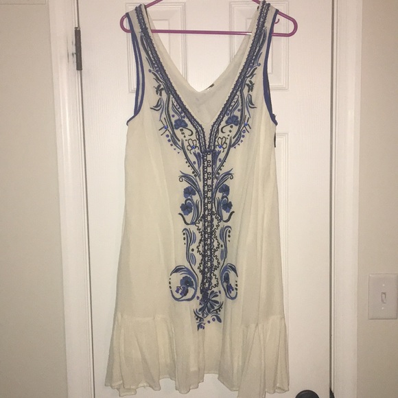 Free People Dresses & Skirts - NWT free people cream & blue